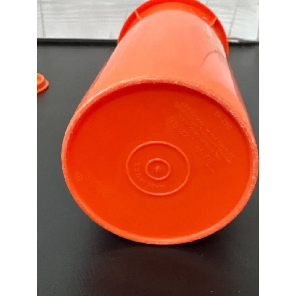 Lot Of 3 Small 1 Large Tupperwear Pitchers Orange and Sheer 321-5 & 262-9